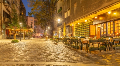 Desain Cafe konsep Modern Bohemian