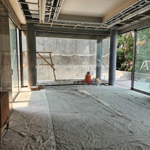 Proyek Pemasangan Aluminium dan Kaca
